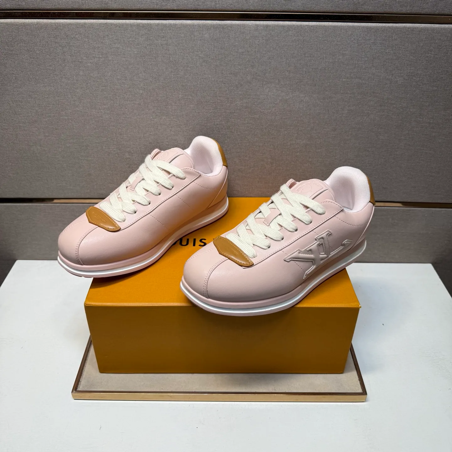 Men's men's shoes 💰pp560 [LV～] Men's casual shoes 2025z cabinet sales simultaneously 🔶Size: 38-44 #️⃣ 🔷5 colors🔜The upper is made of multi-material splicing➕Mesh lining, comfortable and breathable, sole: original comfortable and wear-resistant outsole, ⚠️real thing📱photographed🎬real thing is better📢📢📢